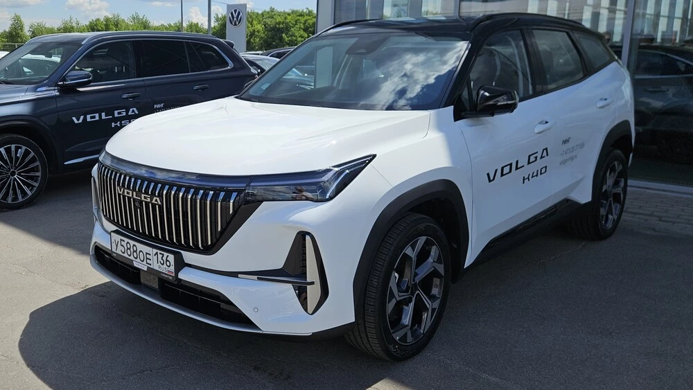  От Geely и Tenet до Hongqi и &laquo;Москвича&raquo;. С кем будут конкурировать в России модели Volga