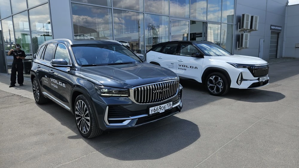  От Geely и Tenet до Hongqi и &laquo;Москвича&raquo;. С кем будут конкурировать в России модели Volga