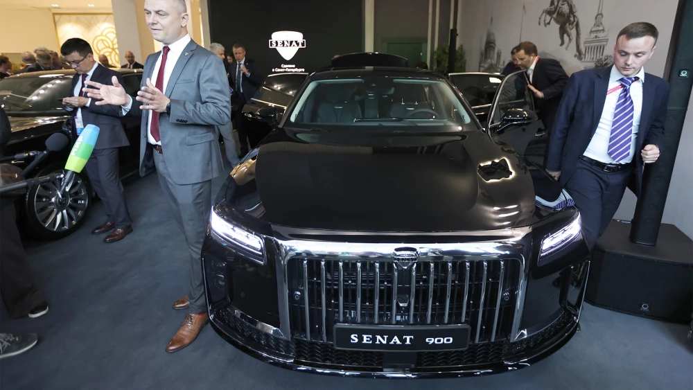  ПМЭФ-2026: иллюзия российского автопрома. Колонка Кирилла Милешкина