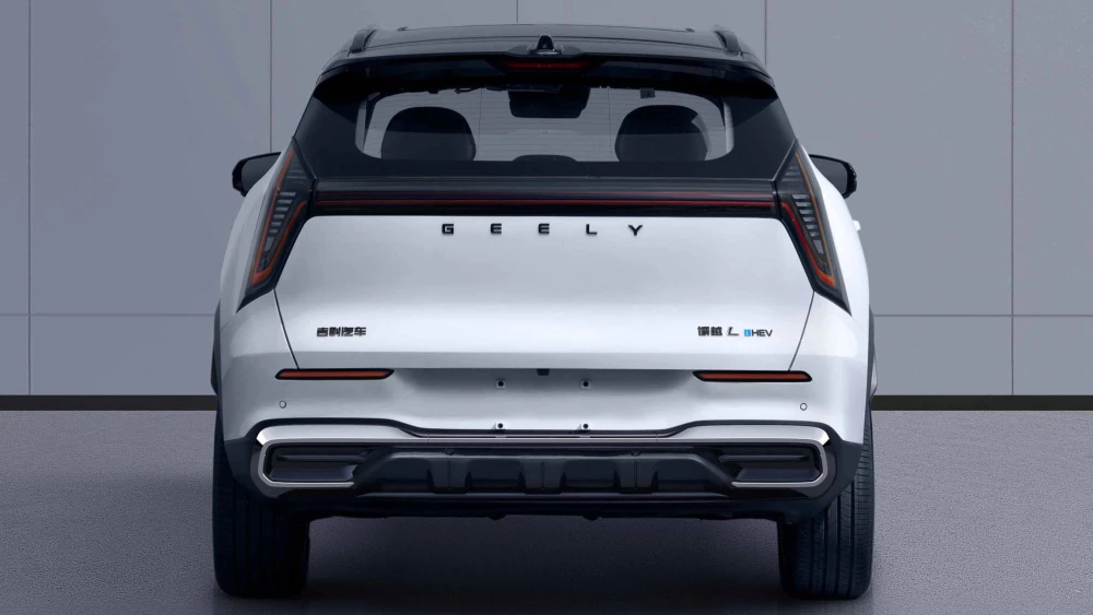 Прототип Volga K40 обновили в Китае. Как изменился Geely Atlas IV поколения