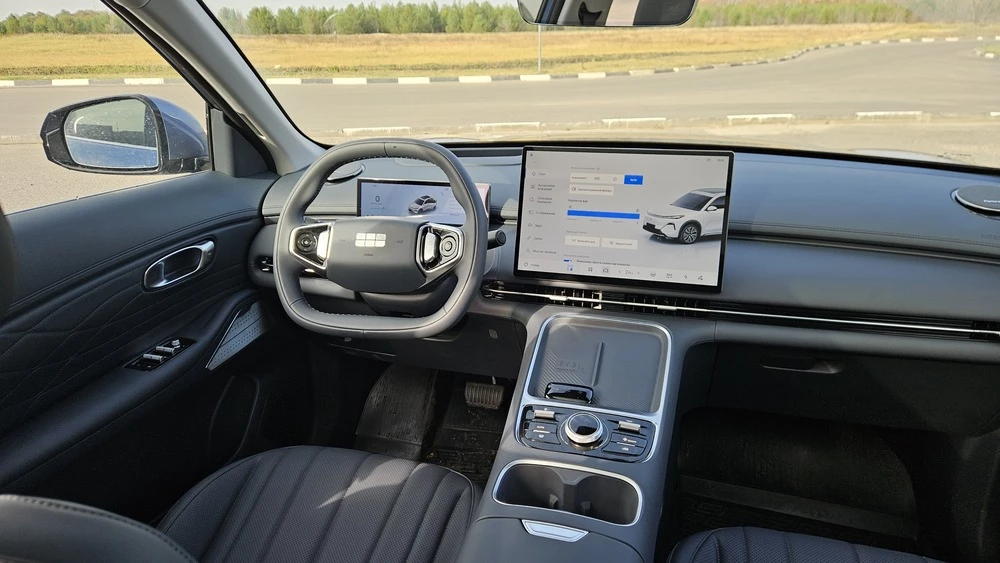  Россияне не спешат &laquo;переходить на Zero&raquo;. Почему гибрид Geely EX5 EM-I популярнее &laquo;электрички&raquo; EX5