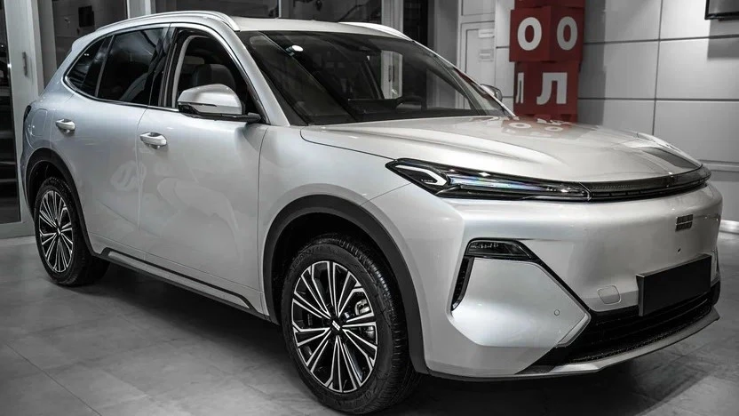  Россияне не спешат &laquo;переходить на Zero&raquo;. Почему гибрид Geely EX5 EM-I популярнее &laquo;электрички&raquo; EX5