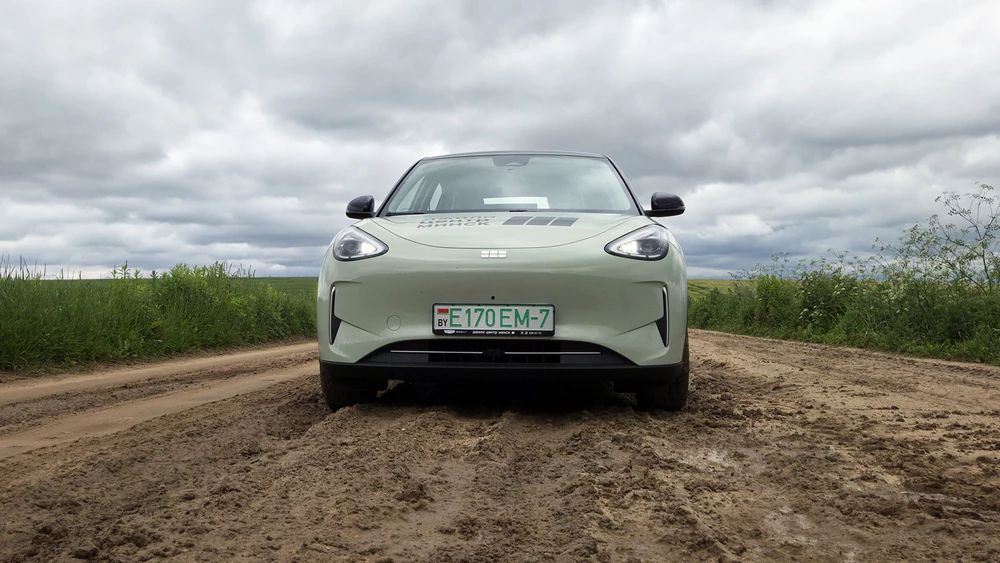  Тест-драйв Geely EX2. За что его покупают в Беларуси и что может вызвать вопросы