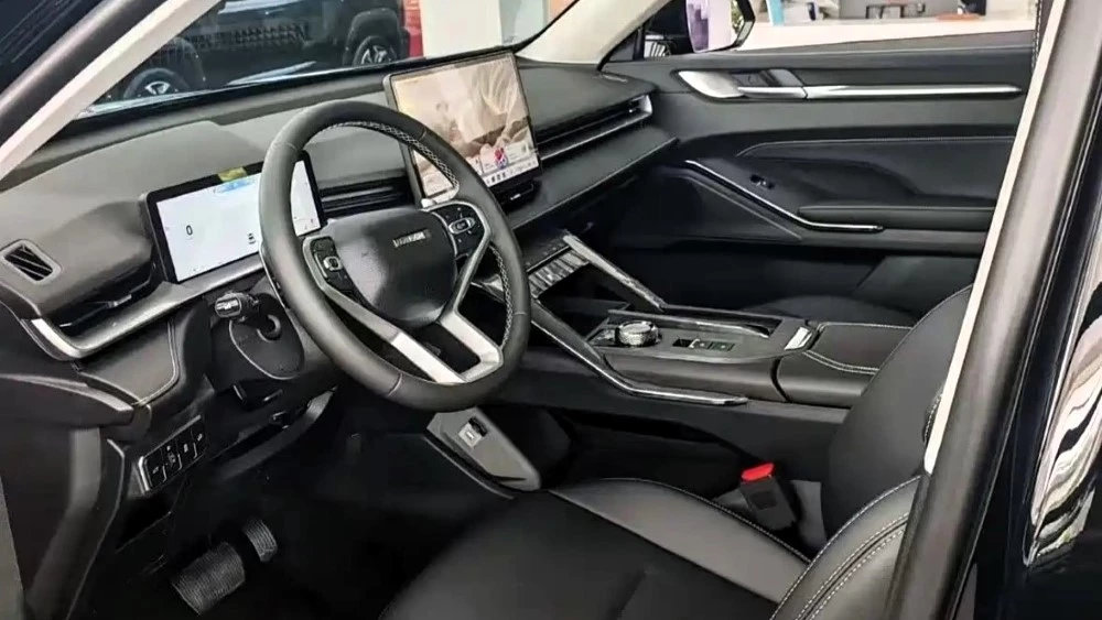  В Китае дебютировал обновленный кроссовер Haval H6. Он дешевле миллиона рублей
