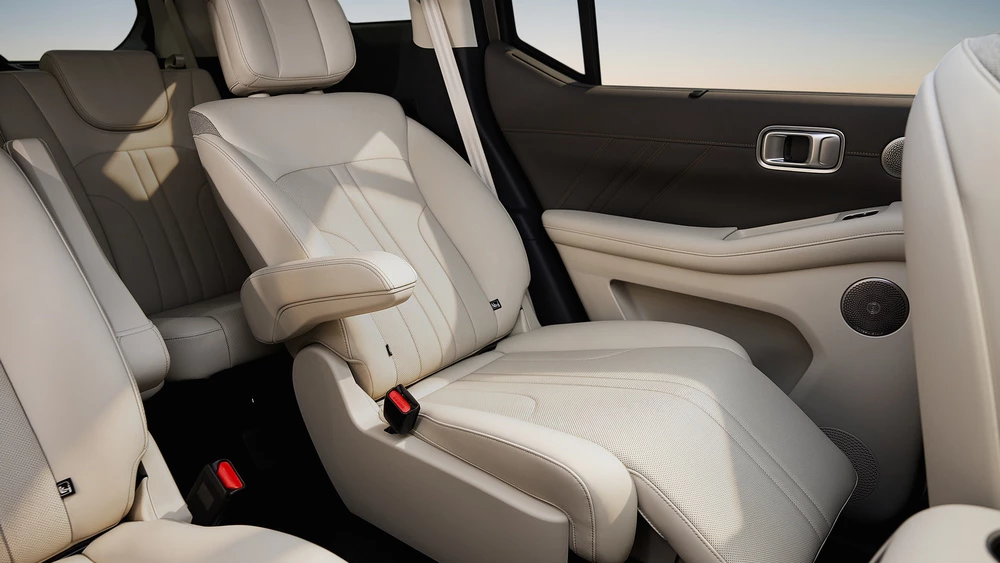  Салон Haval H10 показали на фото. Новый флагман готовится к старту продаж